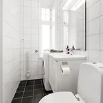 Apartment In Center *